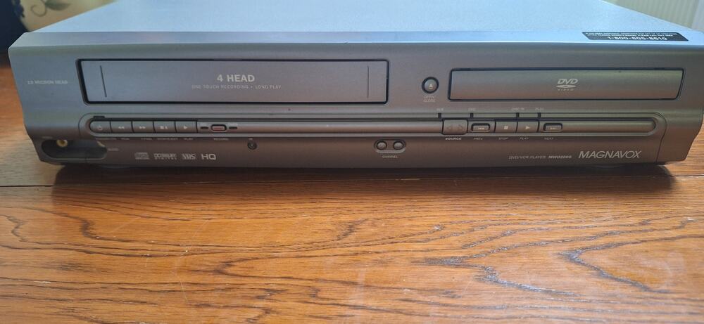 Magnavox DVD/VHS Player MWD2205, Fully Tested New Condition,  No Remote